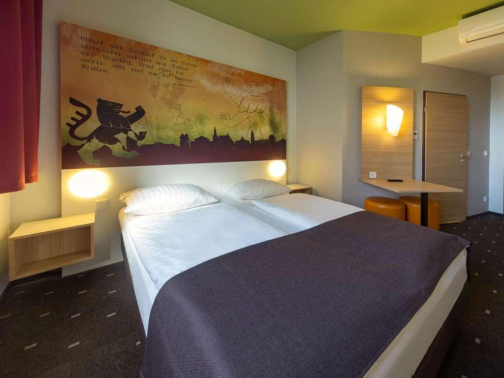 B&B Hotel Weimar Room photo